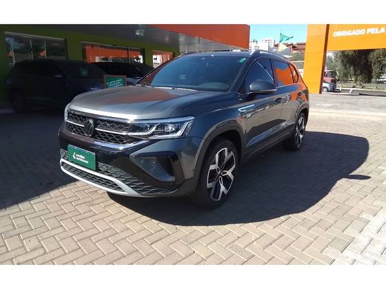 VOLKSWAGEN TAOS 1.4 250 TSI TOTAL FLEX HIGHLINE AUTOMÁTICO